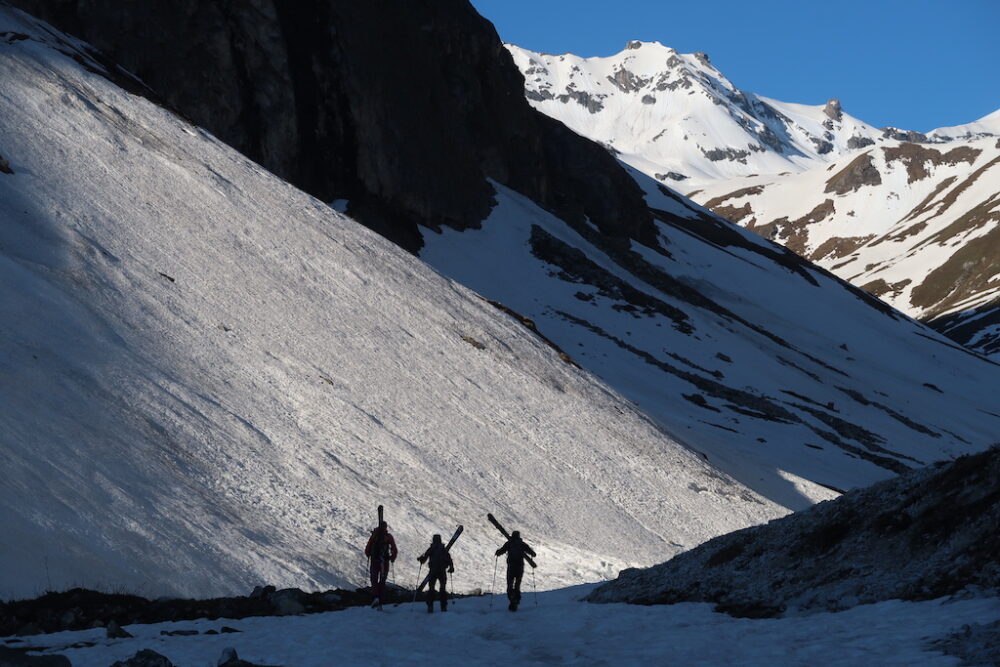 départ au lever du jour ski de printemps - Compagnie des Guides Vanoise